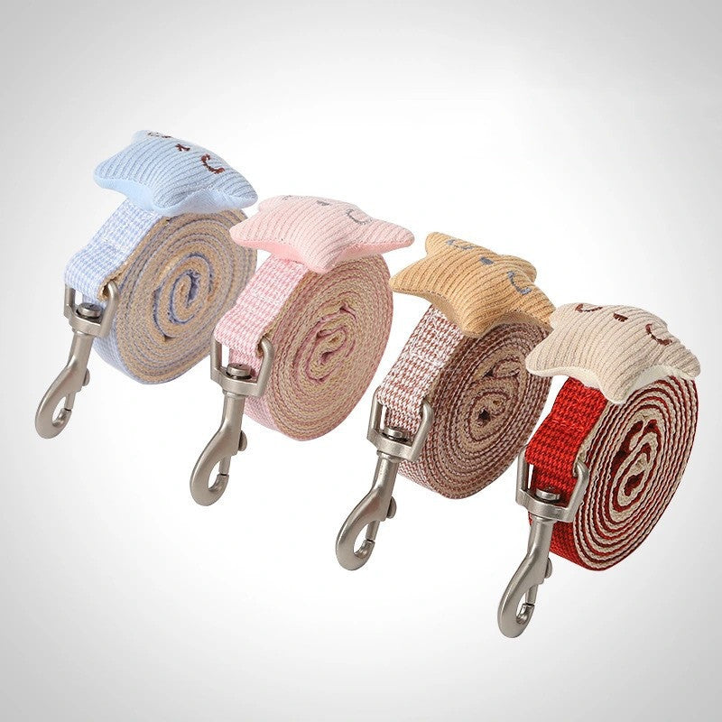 Walk in Style with Our Classic Houndstooth Dog Leash.